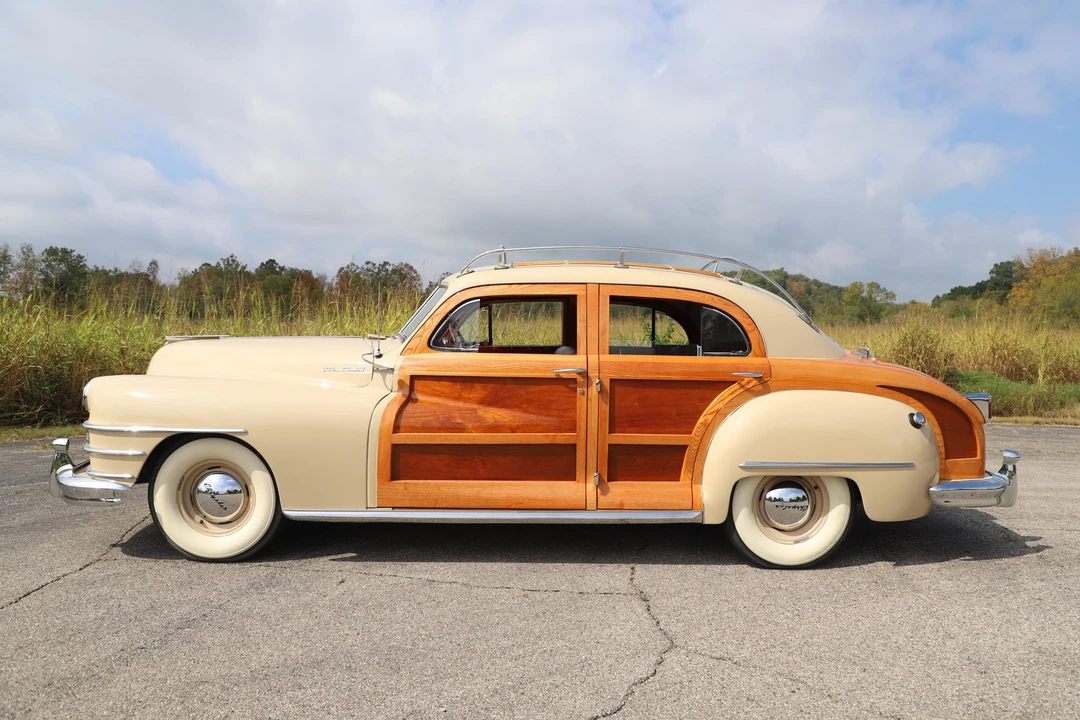 1947 Chrysler Town & Country - Image 2 of 31