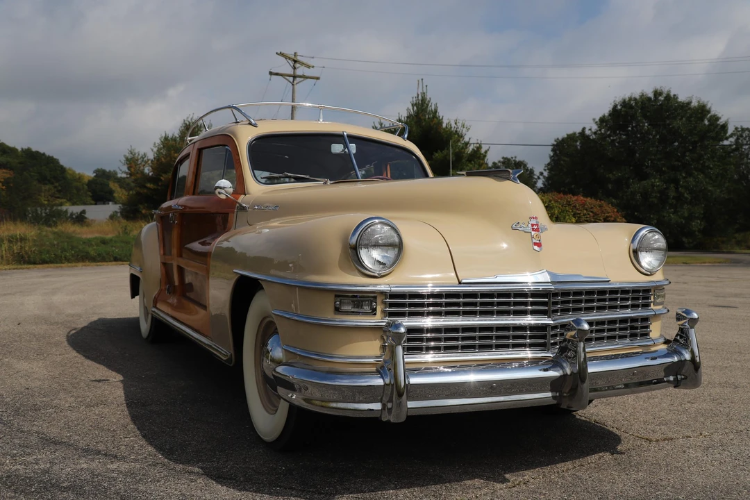 1947 Chrysler Town & Country - Image 8 of 31