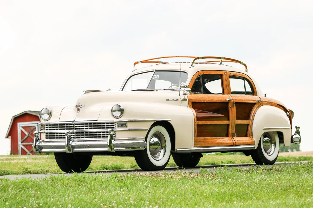 1947 Chrysler Town & Country - Image 3 of 31