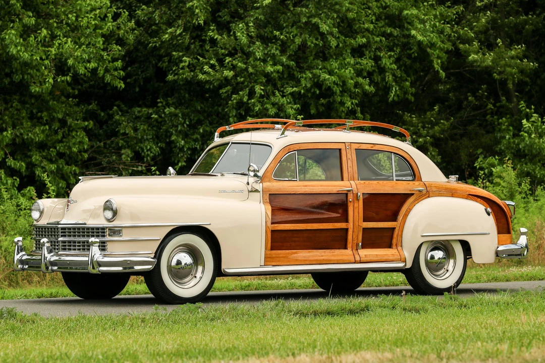 1947 Chrysler Town & Country - Image 5 of 31