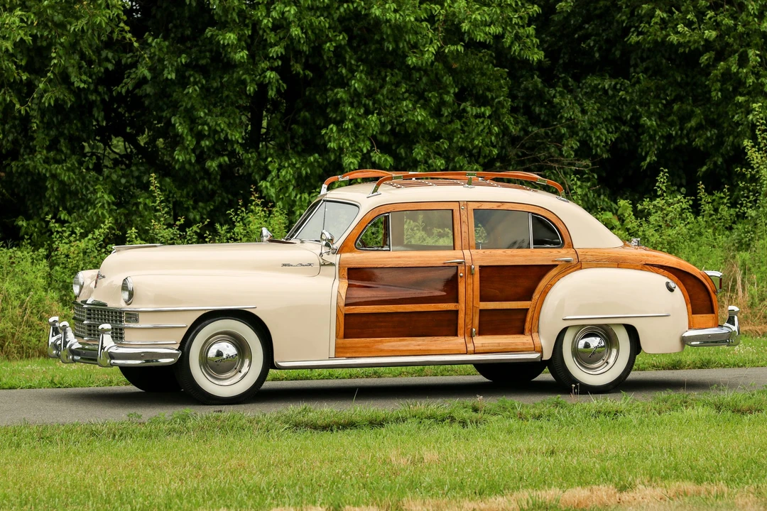 1947 Chrysler Town & Country - Image 6 of 31