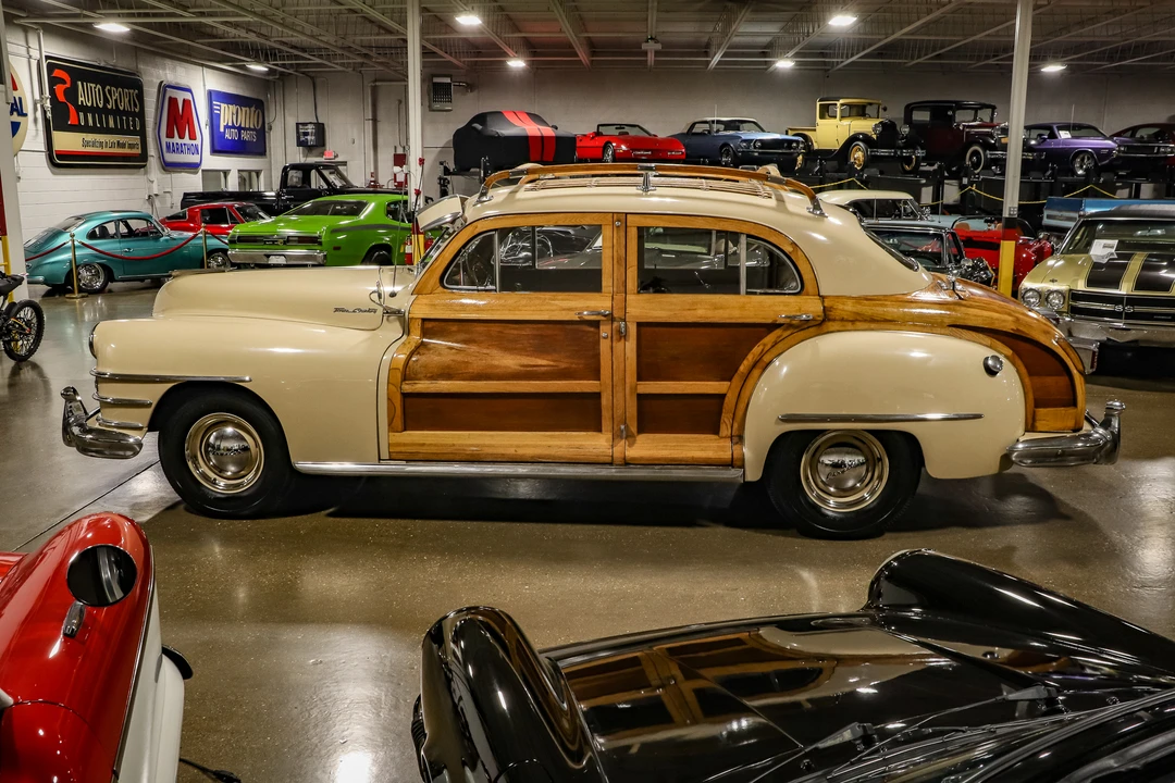 1947 Chrysler Town & Country - Image 18 of 31