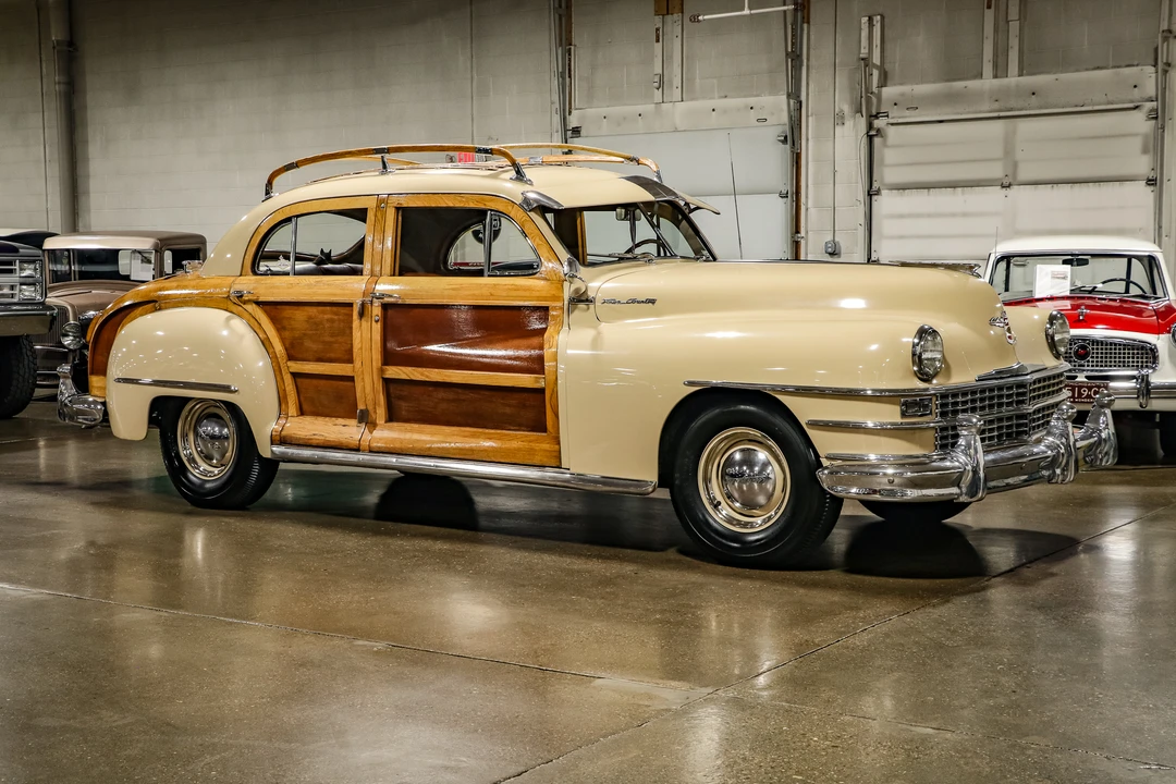 1947 Chrysler Town & Country - Image 9 of 31