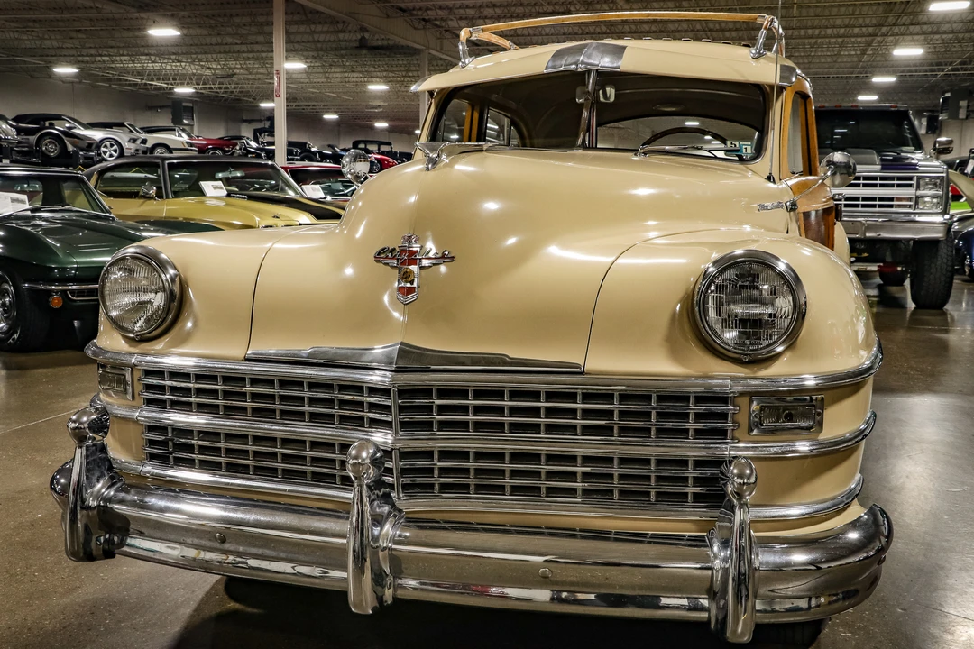1947 Chrysler Town & Country - Image 3 of 31