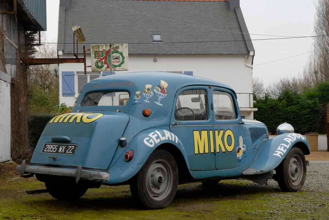 1947 Citroen Traction Avant - Image 4 of 19