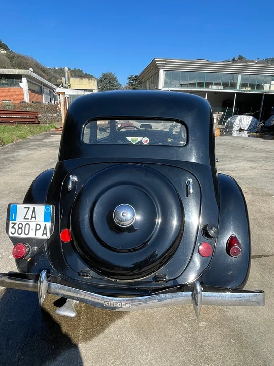 1947 Citroen Traction Avant - Image 5 of 30