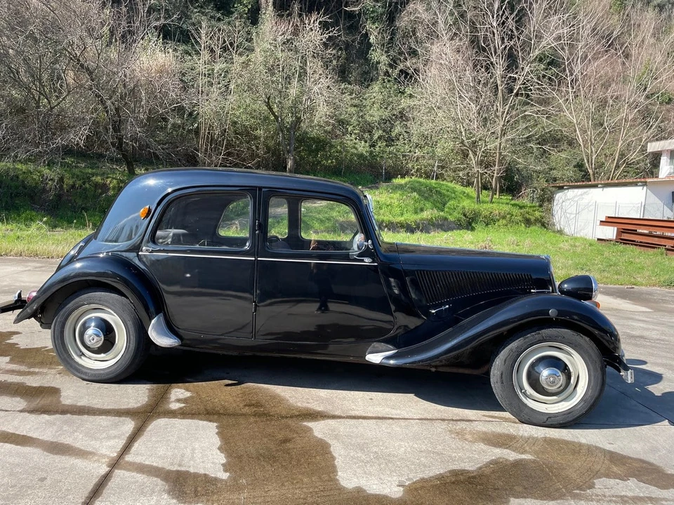1947 Citroen Traction Avant - Image 3 of 30