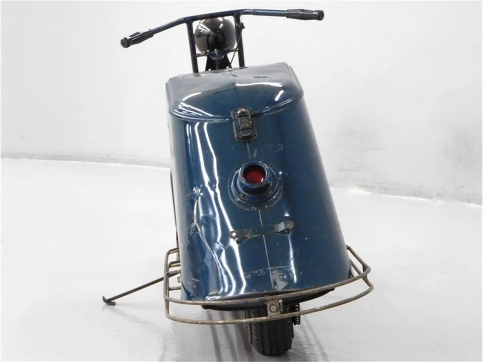 1947 Cushman - Image 3 of 24