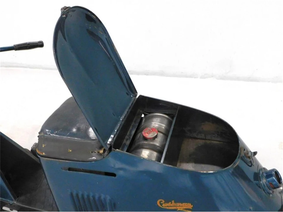 1947 Cushman - Image 15 of 24
