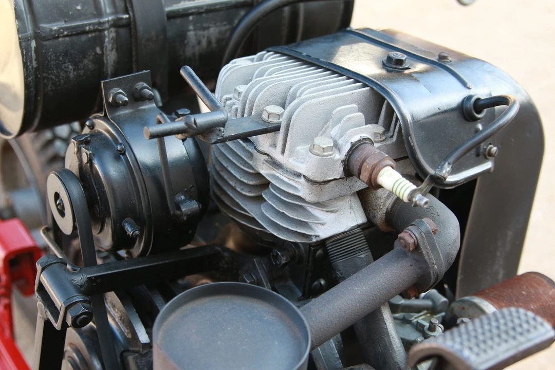 1947 Cushman Eagle - Image 21 of 31