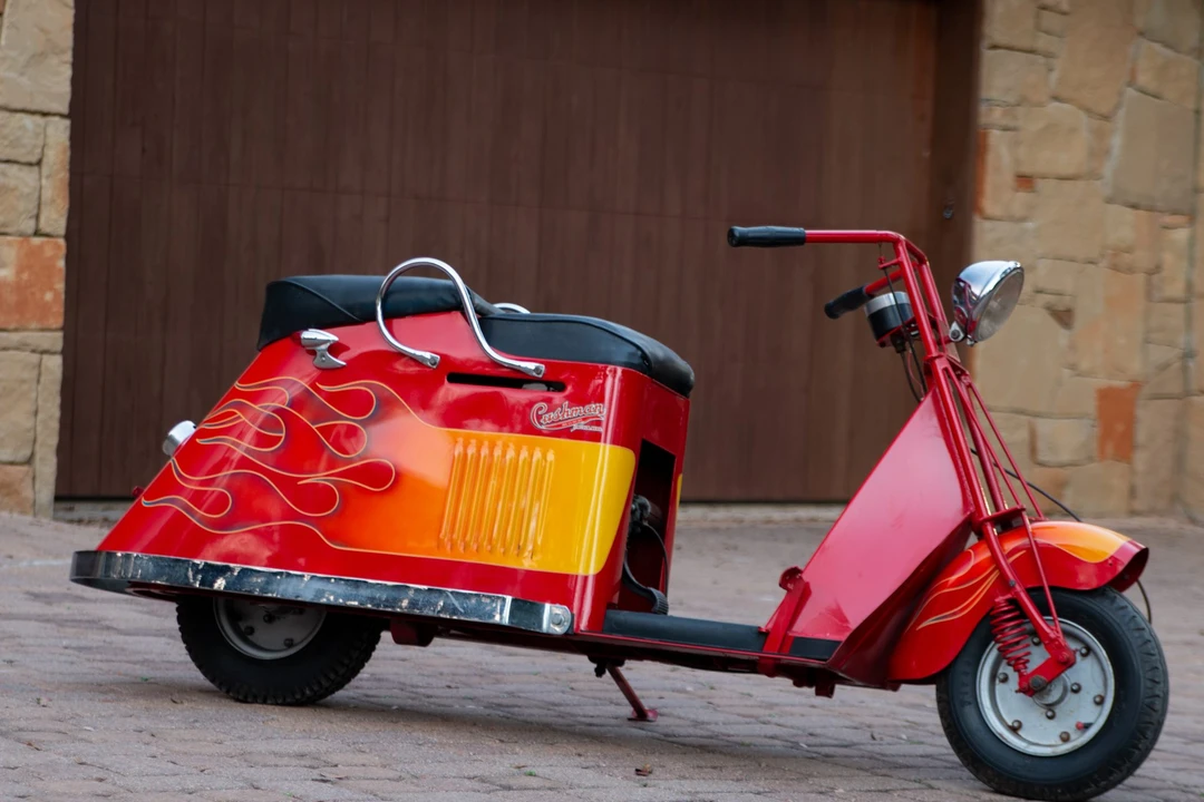 1947 Cushman Eagle - Image 2 of 31