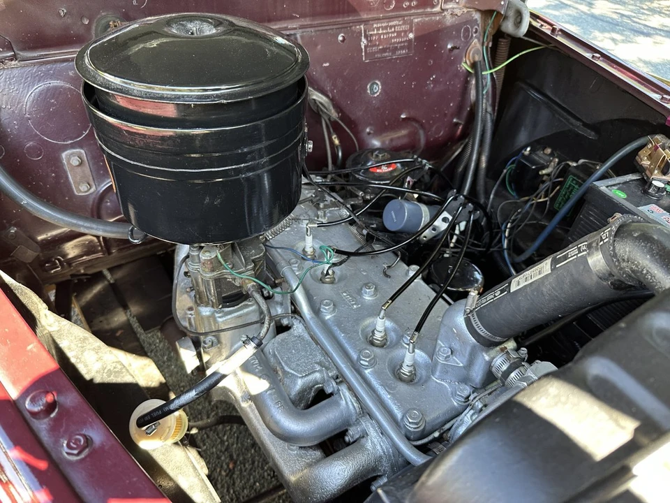 1947 DeSoto Firedome - Image 21 of 31
