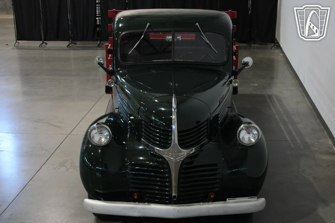 1947 Dodge T/V/W Series - Image 6 of 12