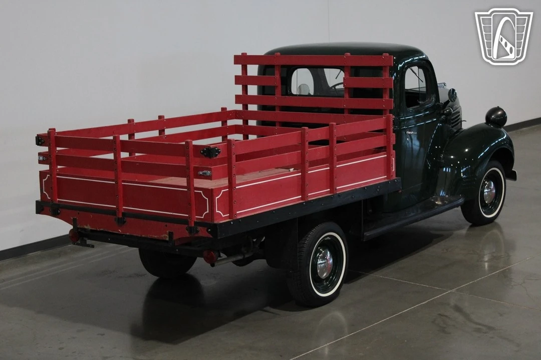 1947 Dodge T/V/W Series - Image 9 of 12