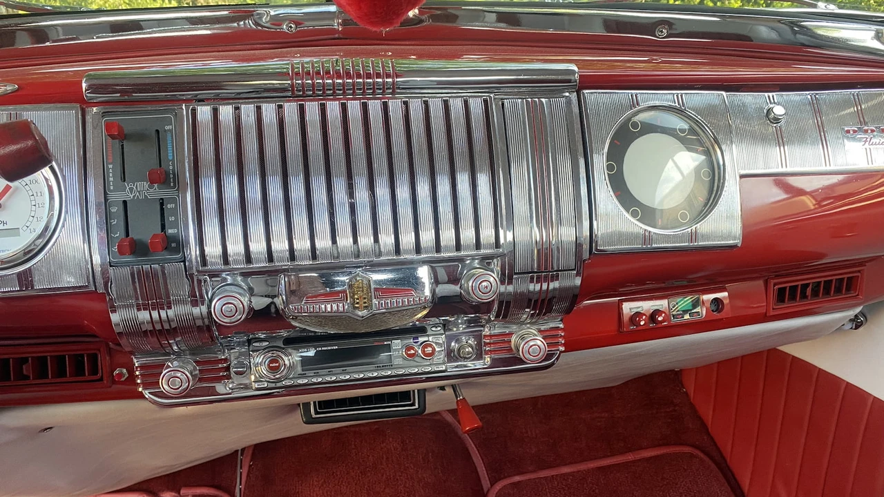 1947 Dodge T/V/W Series - Image 10 of 15