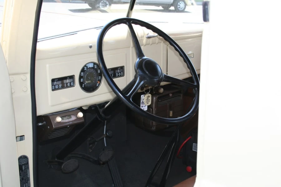 1947 Dodge T/V/W Series - Image 6 of 9