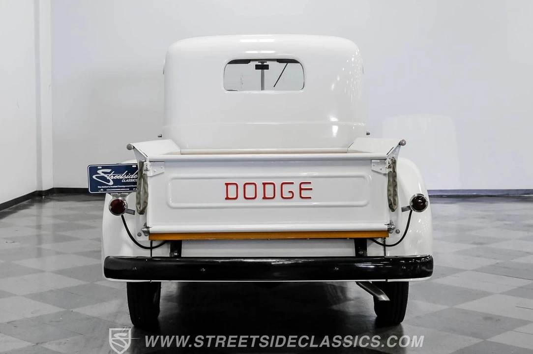 1947 Dodge T/V/W Series - Image 9 of 12