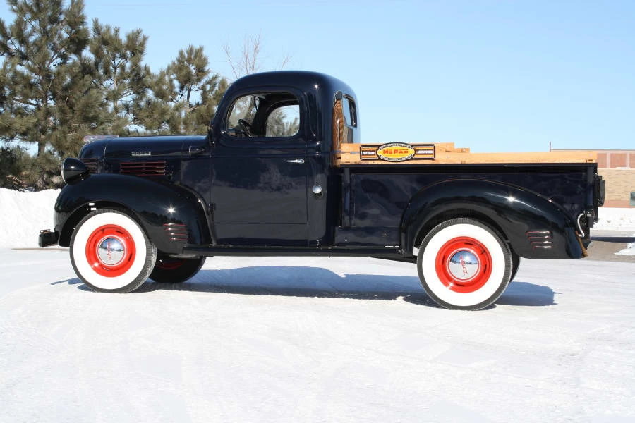 1947 Dodge T/V/W Series - Image 2 of 8