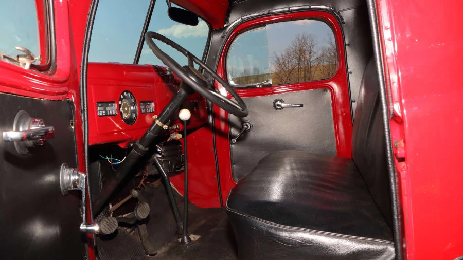 1947 Dodge T/V/W Series - Image 4 of 12