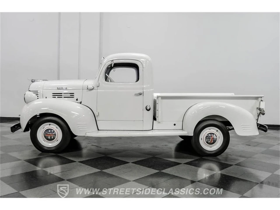1947 Dodge T/V/W Series - Image 2 of 31