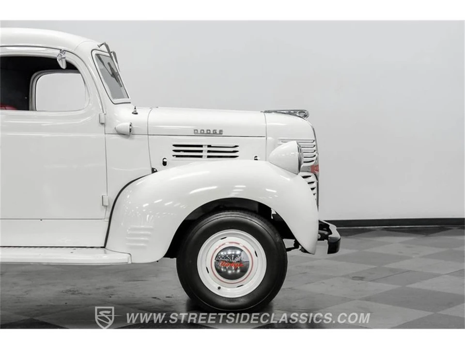 1947 Dodge T/V/W Series - Image 29 of 31