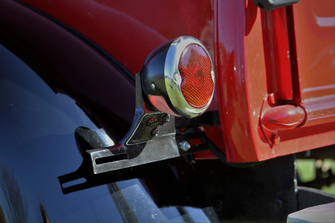 1947 Dodge T/V/W Series - Image 17 of 31