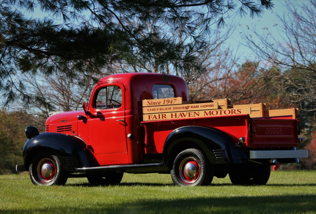 1947 Dodge T/V/W Series - Image 5 of 31