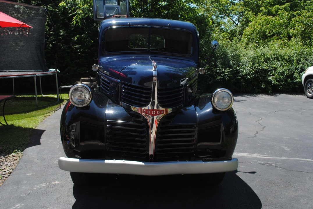 1947 Dodge T/V/W Series - Image 2 of 31