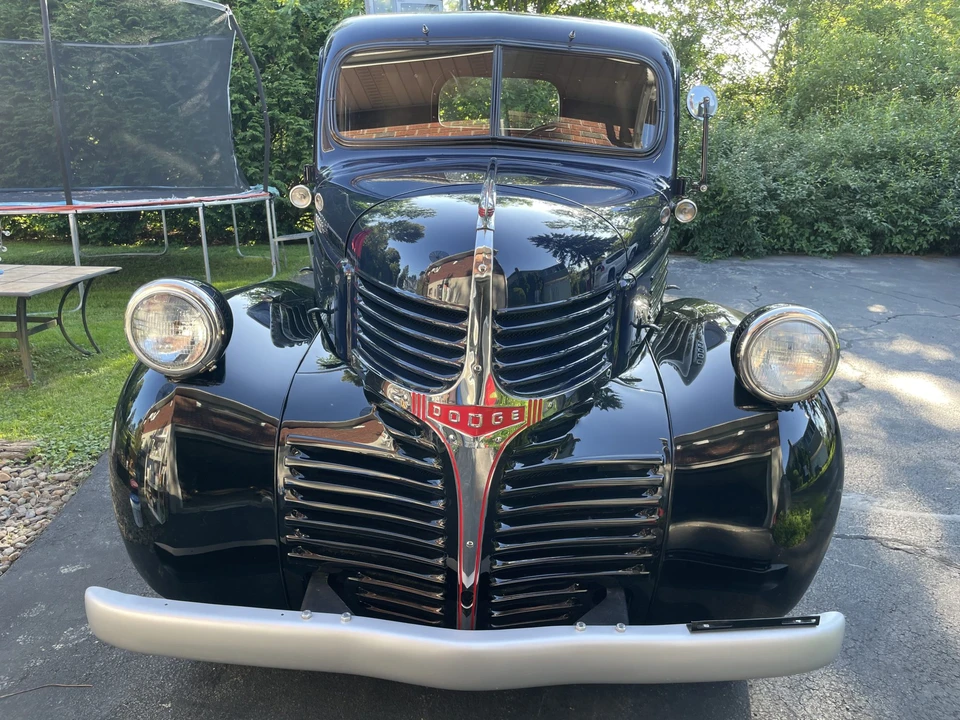 1947 Dodge T/V/W Series - Image 4 of 31
