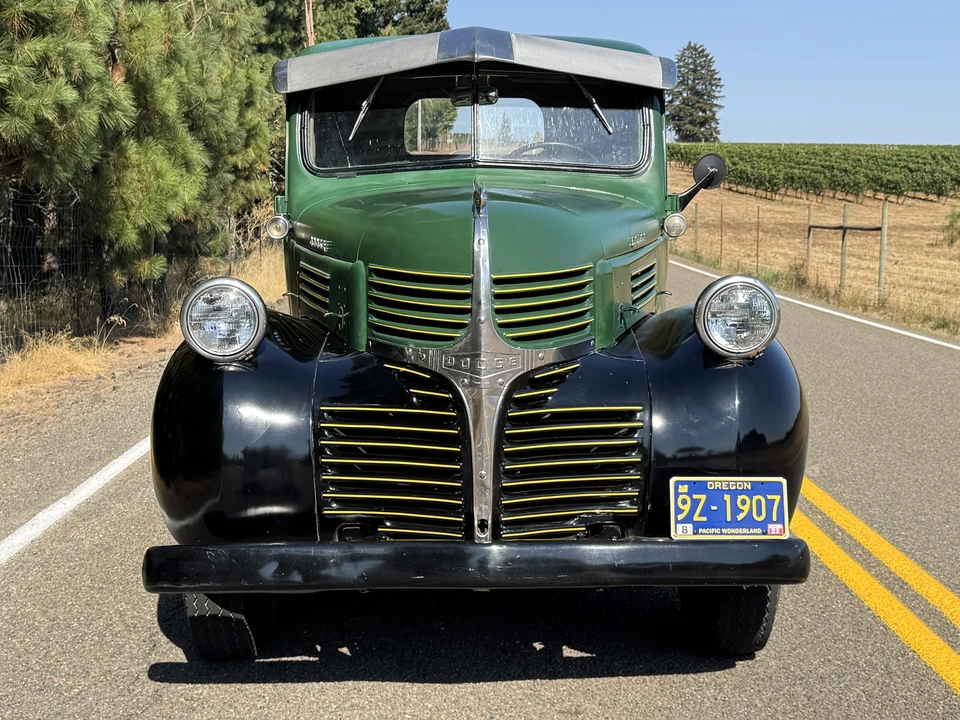 1947 Dodge T/V/W Series - Image 9 of 31