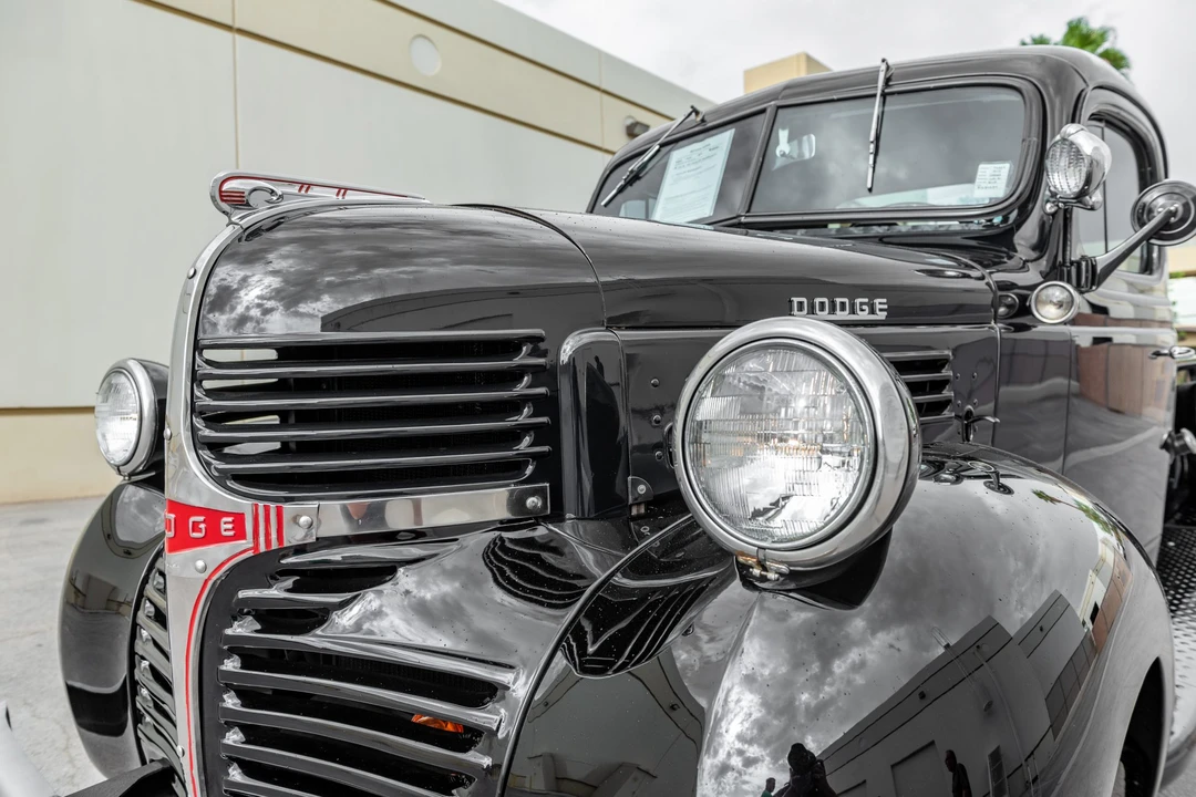 1947 Dodge T/V/W Series - Image 10 of 31