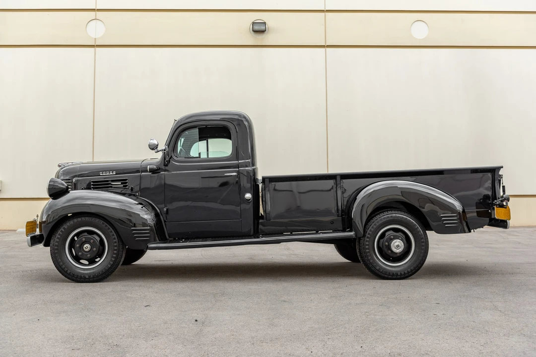 1947 Dodge T/V/W Series - Image 3 of 31