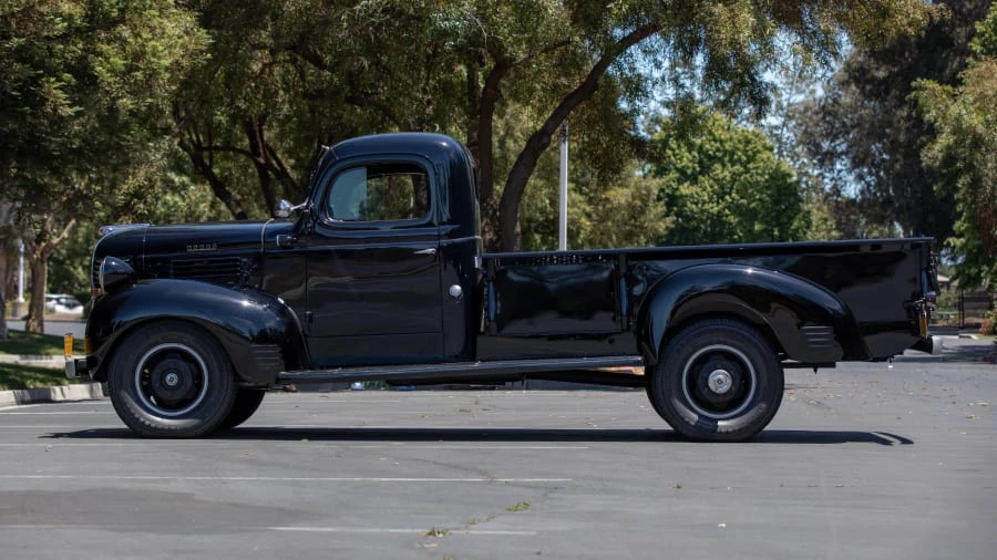 1947 Dodge T/V/W Series - Image 2 of 24