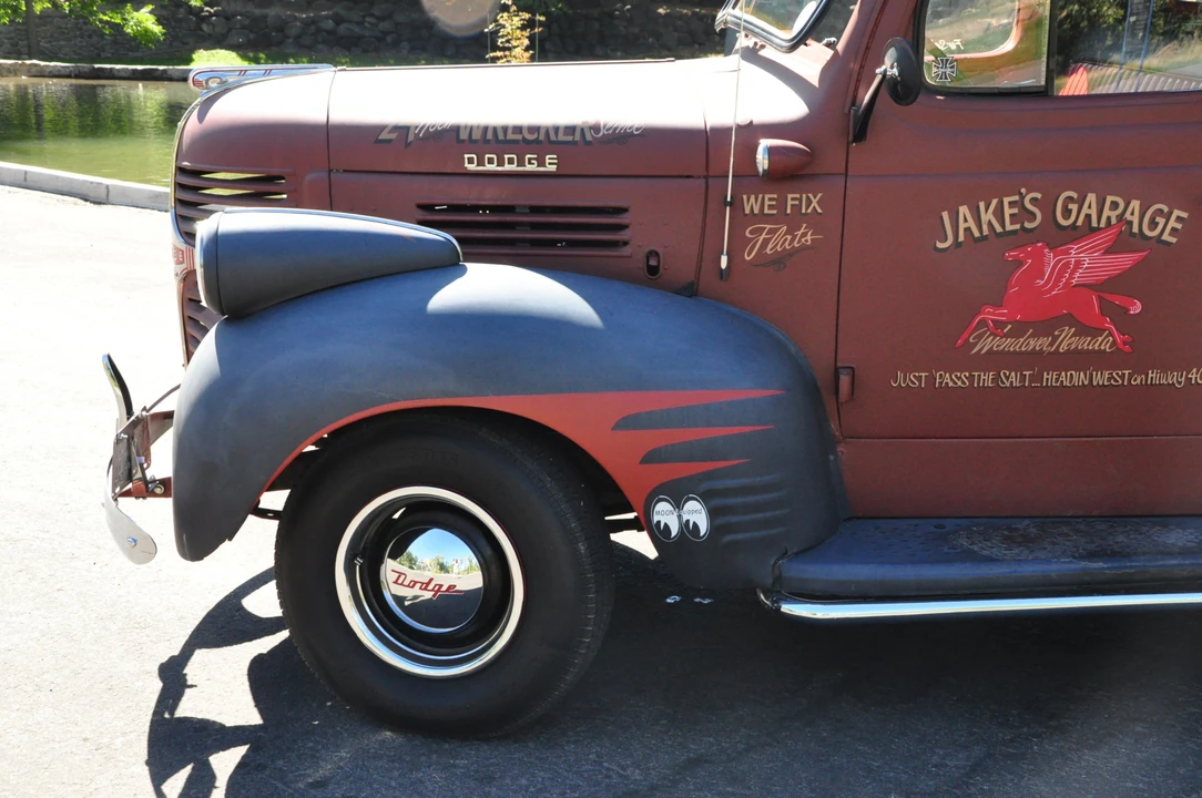 1947 Dodge T/V/W Series - Image 21 of 31