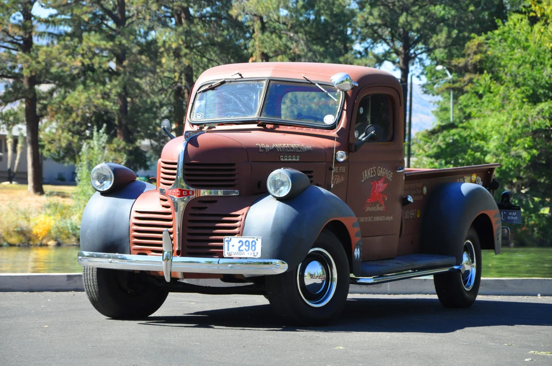 1947 Dodge T/V/W Series - Image 3 of 31