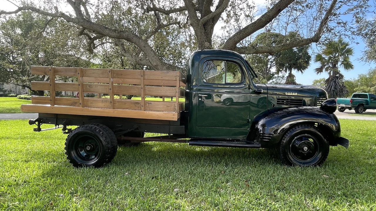 1947 Dodge T/V/W Series - Image 2 of 13