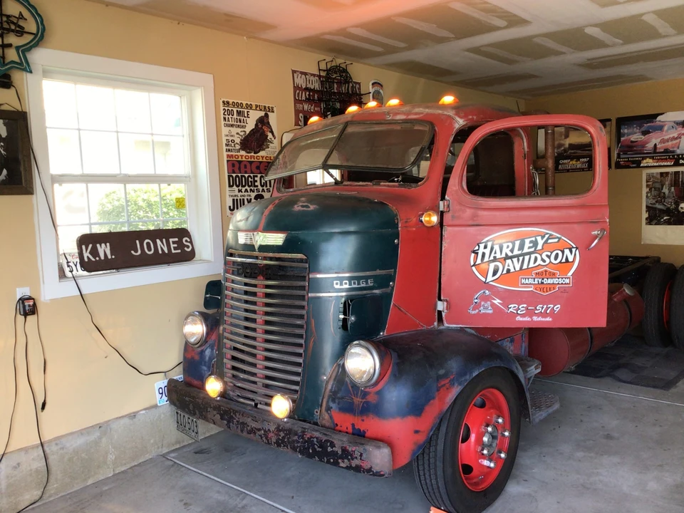 1947 Dodge T/V/W Series - Image 29 of 31