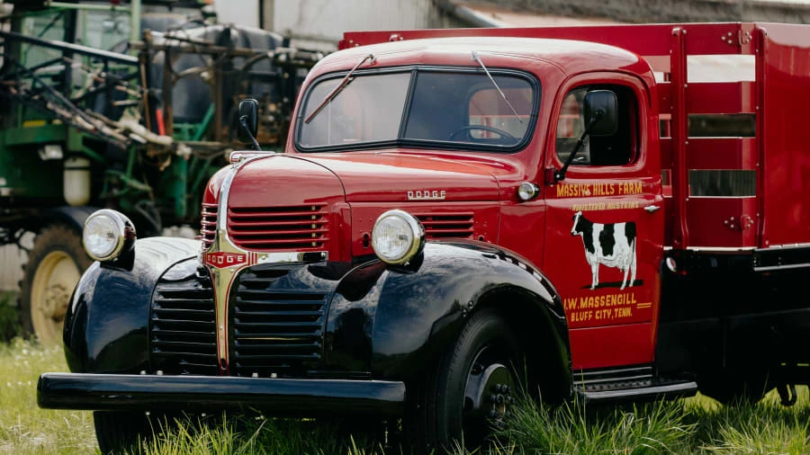 1947 Dodge T/V/W Series - Image 10 of 28