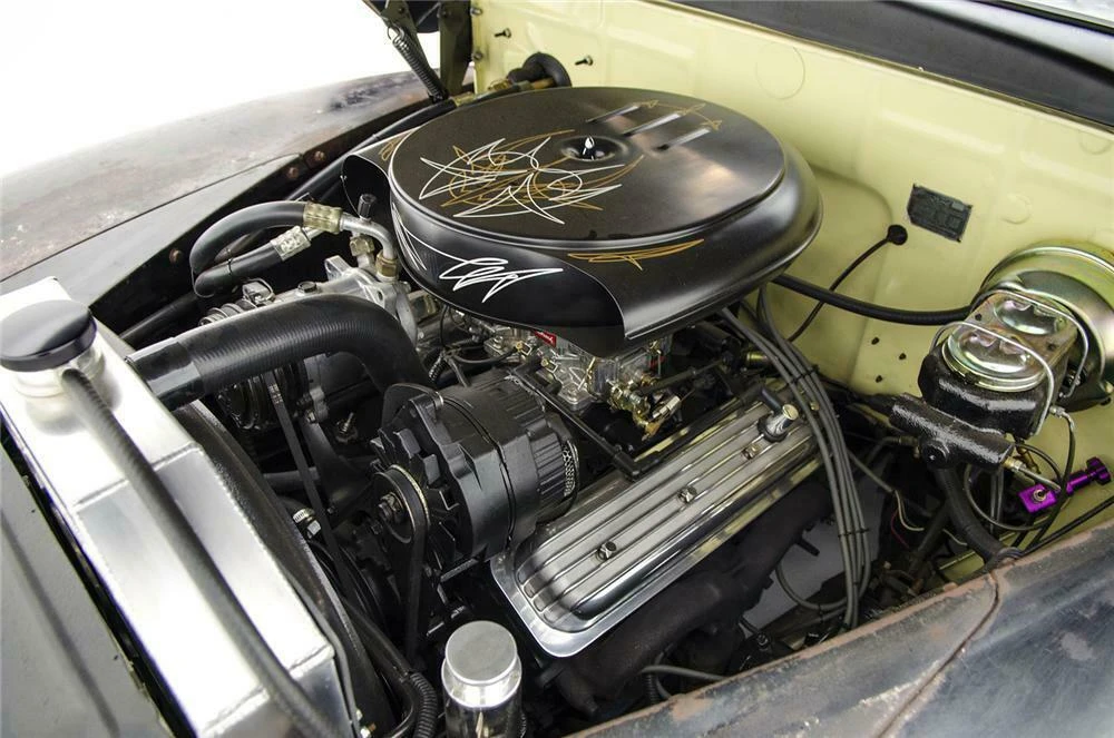 1947 Ford Standard & Deluxe & Super Deluxe - Image 2 of 4