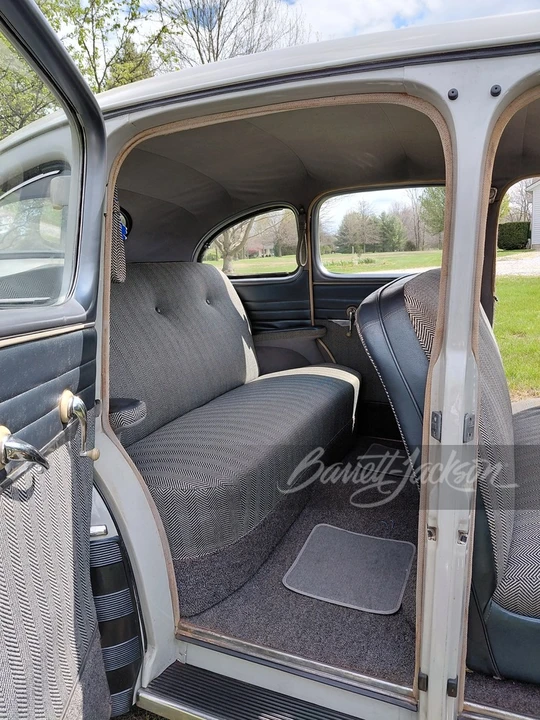 1947 Ford Standard & Deluxe & Super Deluxe - Image 15 of 20