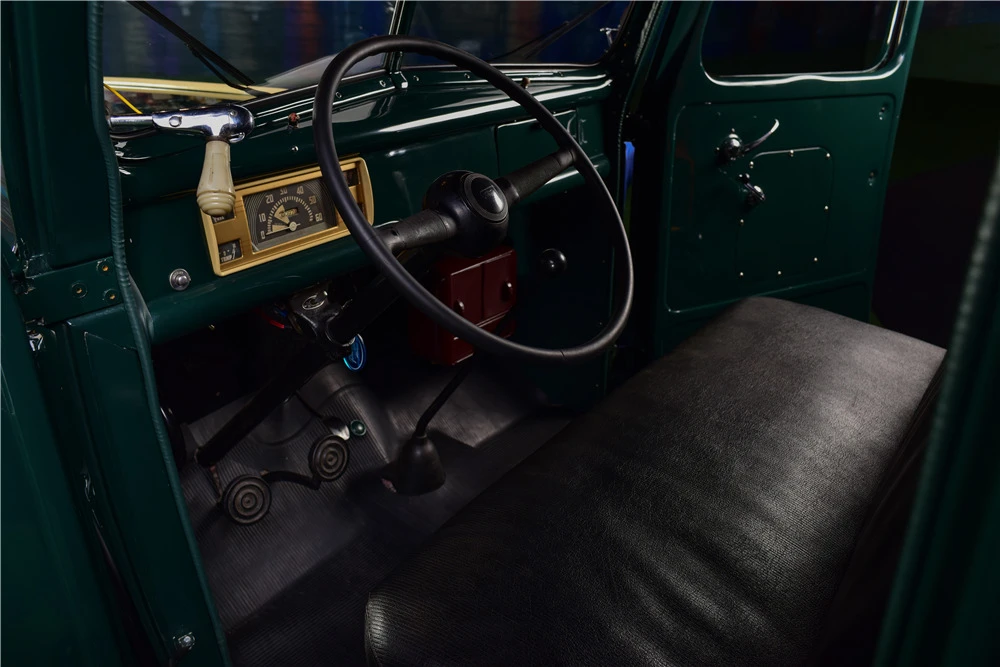 1947 Ford Pickup (1940-1947) - Image 4 of 6