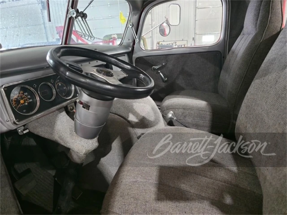1947 Ford Standard & Deluxe & Super Deluxe - Image 3 of 4