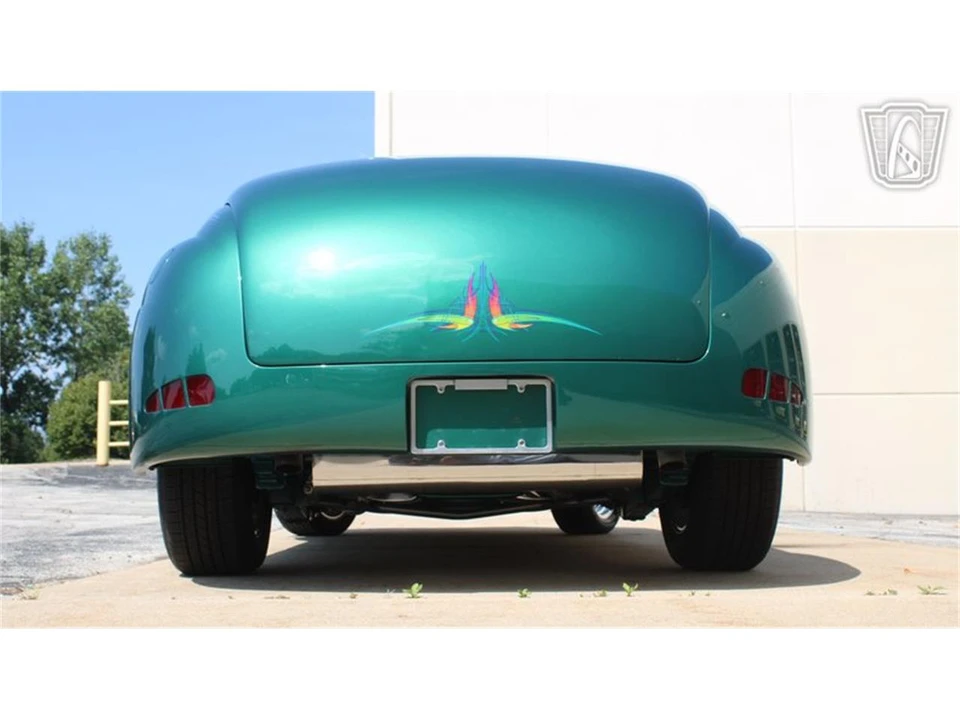 1947 Ford Standard & Deluxe & Super Deluxe - Image 28 of 31