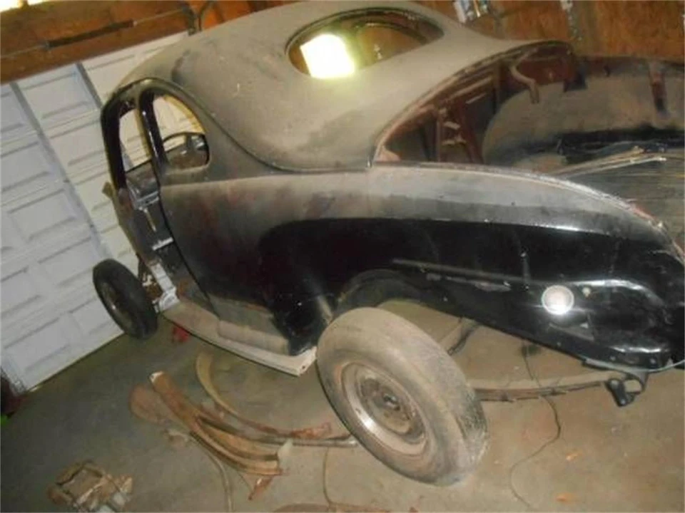 1947 Ford Standard & Deluxe & Super Deluxe - Image 6 of 7