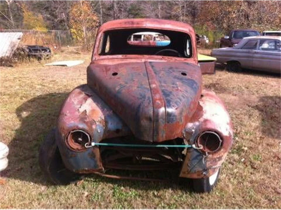 1947 Ford Standard & Deluxe & Super Deluxe - Image 2 of 4