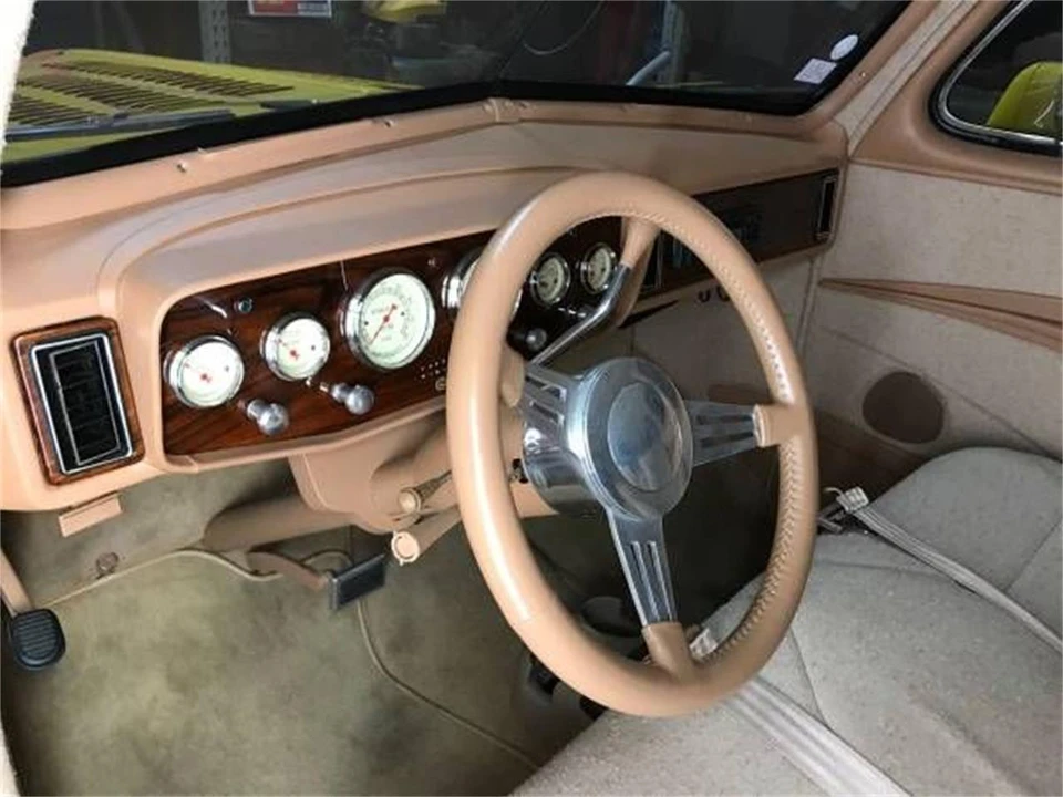 1947 Ford Standard & Deluxe & Super Deluxe - Image 9 of 9