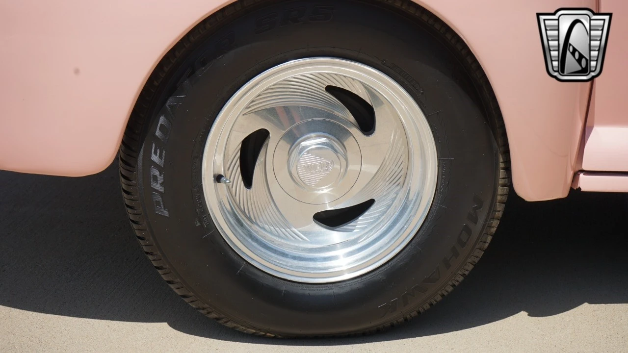 1947 Ford Customline - Image 11 of 12