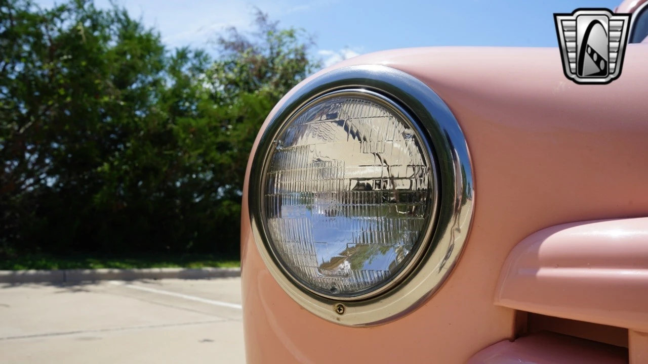 1947 Ford Customline - Image 14 of 21