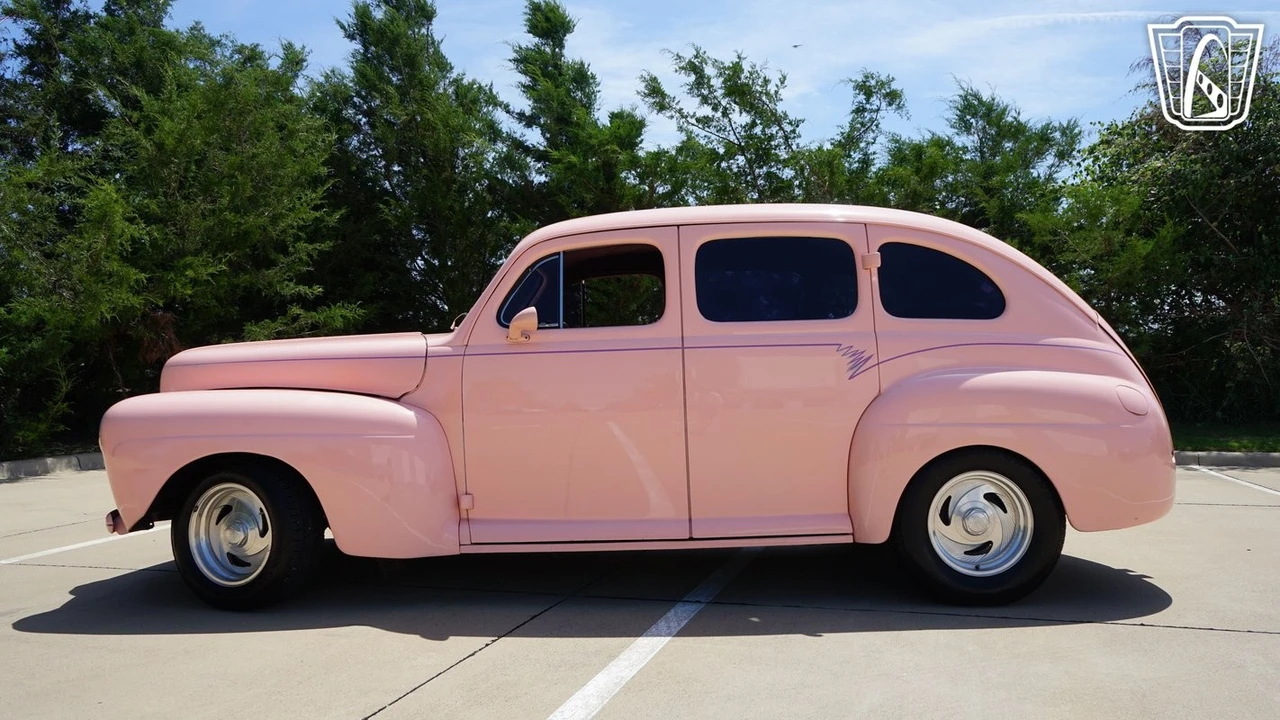1947 Ford Customline - Image 8 of 12
