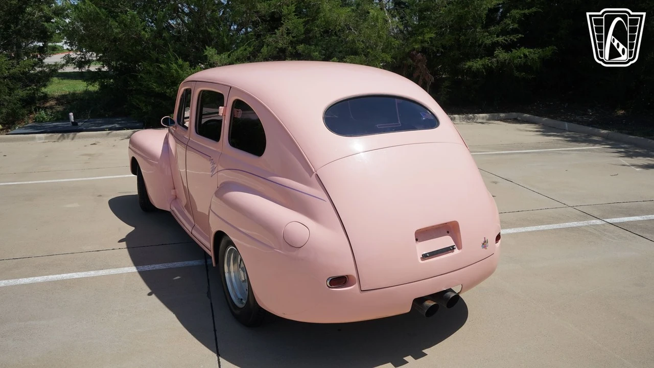 1947 Ford Customline - Image 10 of 12